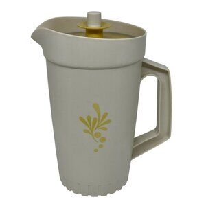 VTG Tupperware Harvest Gold Pitcher Beige Plastic Carafe w/ Yellow Lid 1970s–80s